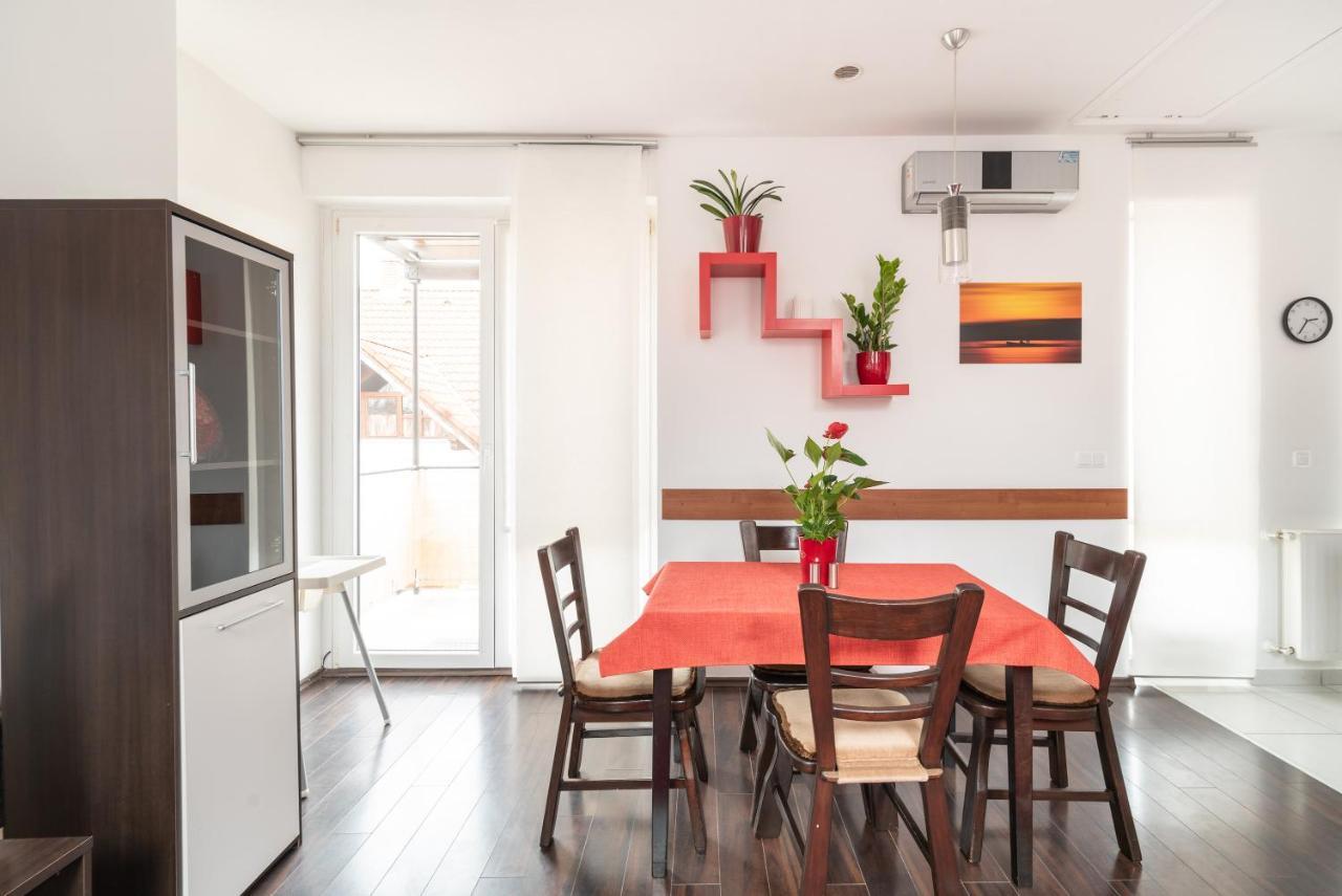 Grand 56 Apartman-เคสเท ภายนอก รูปภาพ